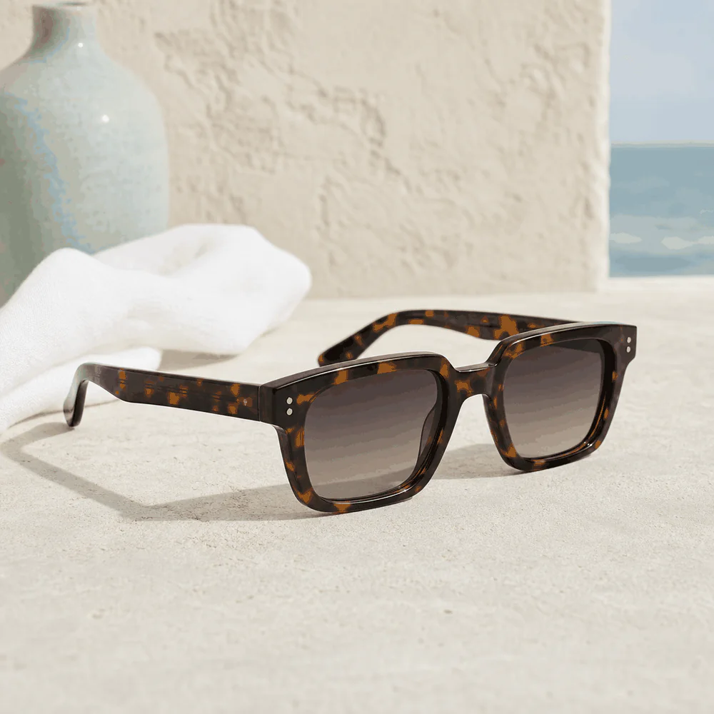 The Boardwalk Frame - Tortoise