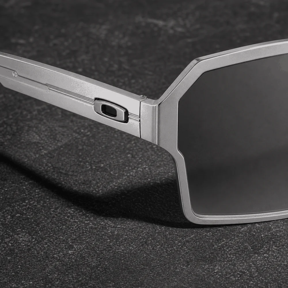 The Circuit Shield - Silver model view