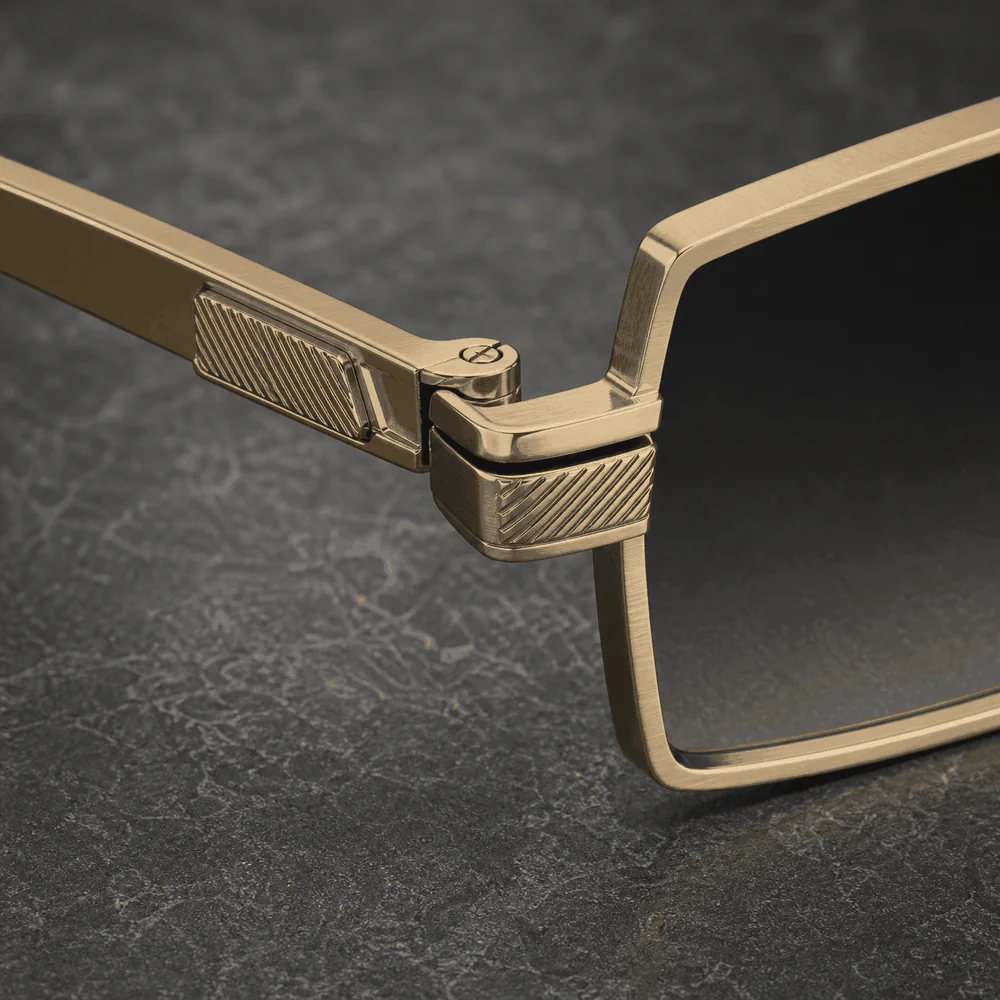 The Elevation Frame - Gold first detail view