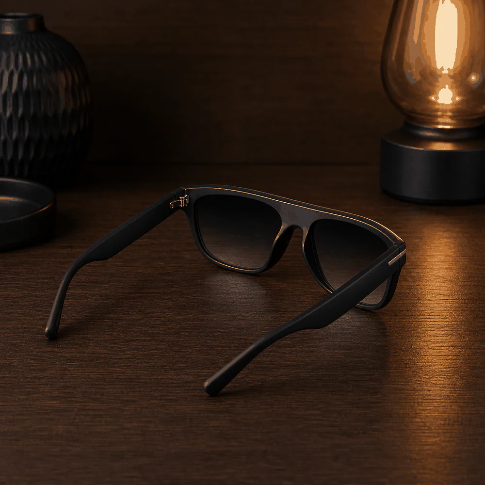 The Flashpoint Frame - Black Silver model view