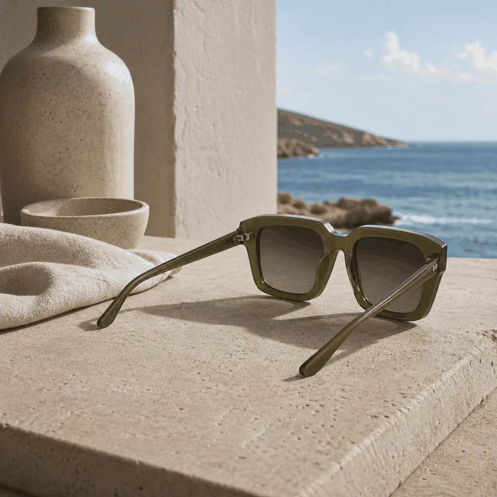 The Lagoon Frame - Olive model view