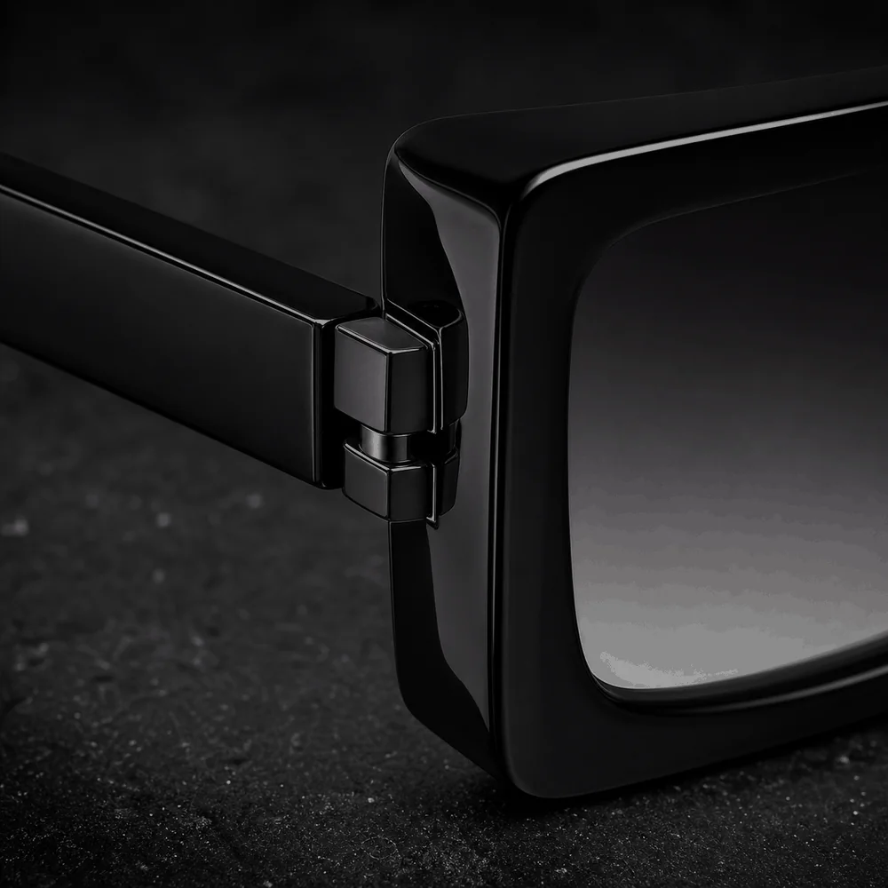 The Midnight Frame - Black first detail view