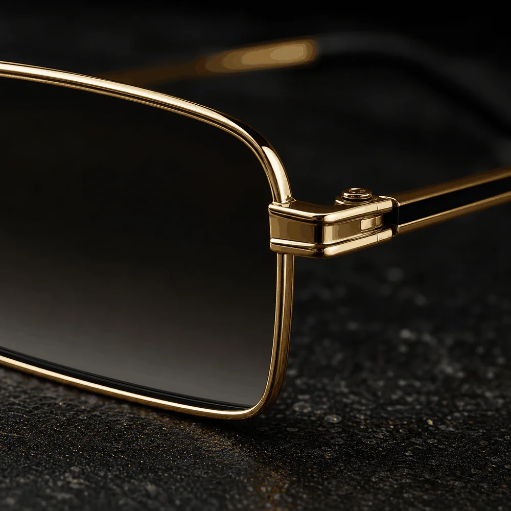 The Noir Frame - Black Gold first detail view