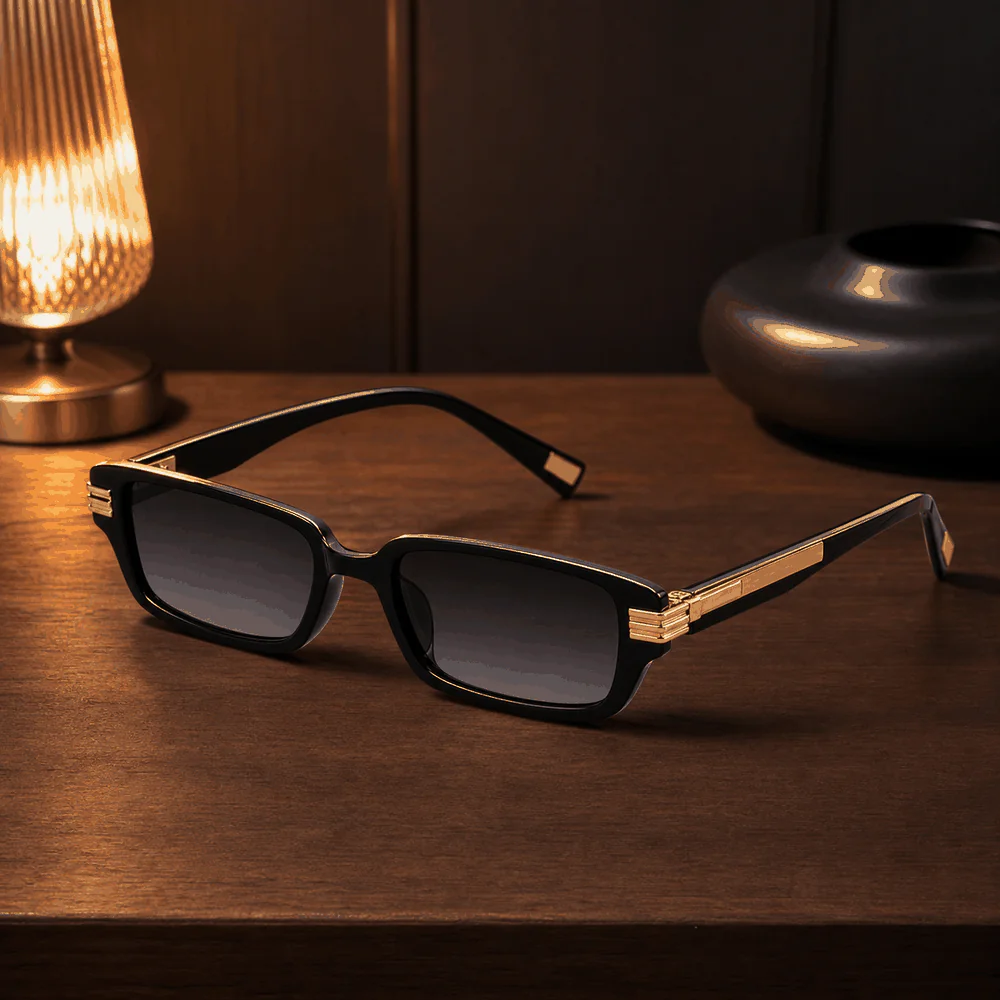 The Noir Frame - Black Gold