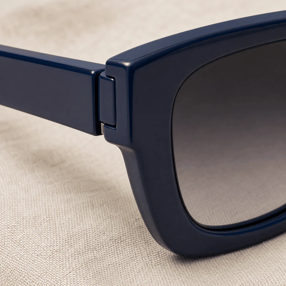 The North Frame - Navy first detail view