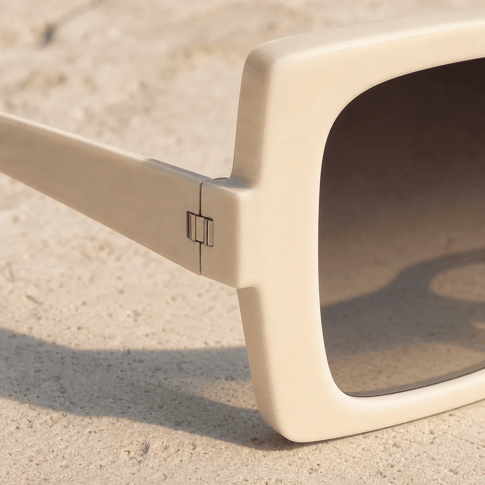 The Radius Frame - Cream first detail view