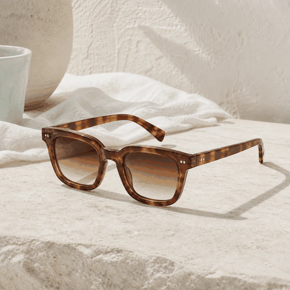 The Sunset Frame - Honey Tortoise