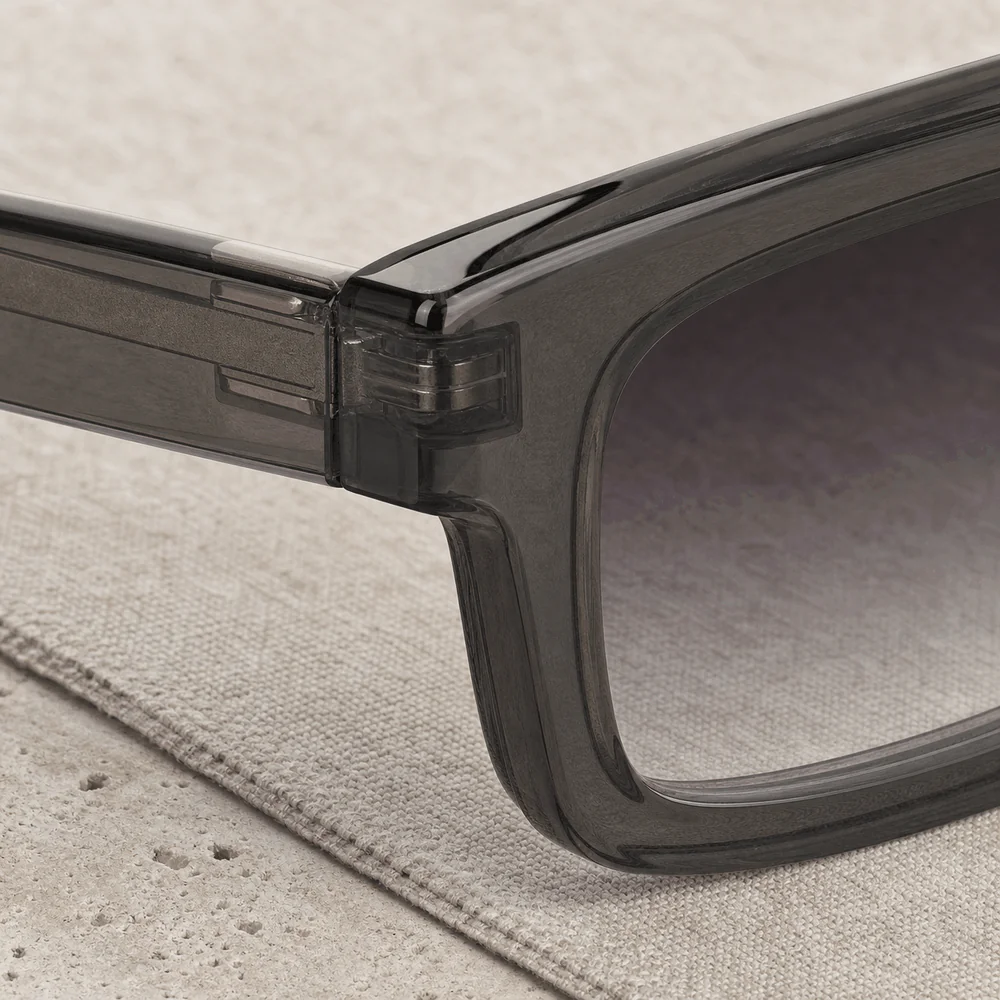 The Union Frame - Smoke first detail view