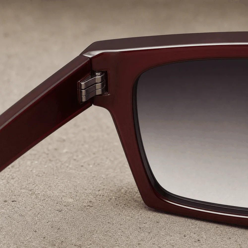 The Westside Frame - Wine first detail view